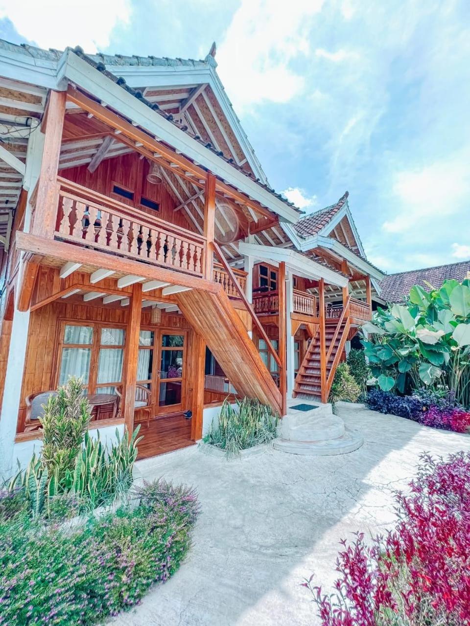 Hotel Tetebatu Flush Harmony Exterior foto
