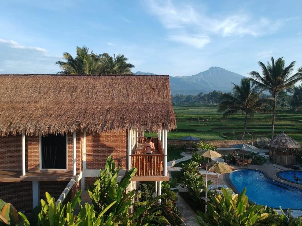Hotel Tetebatu Flush Harmony Habitación foto