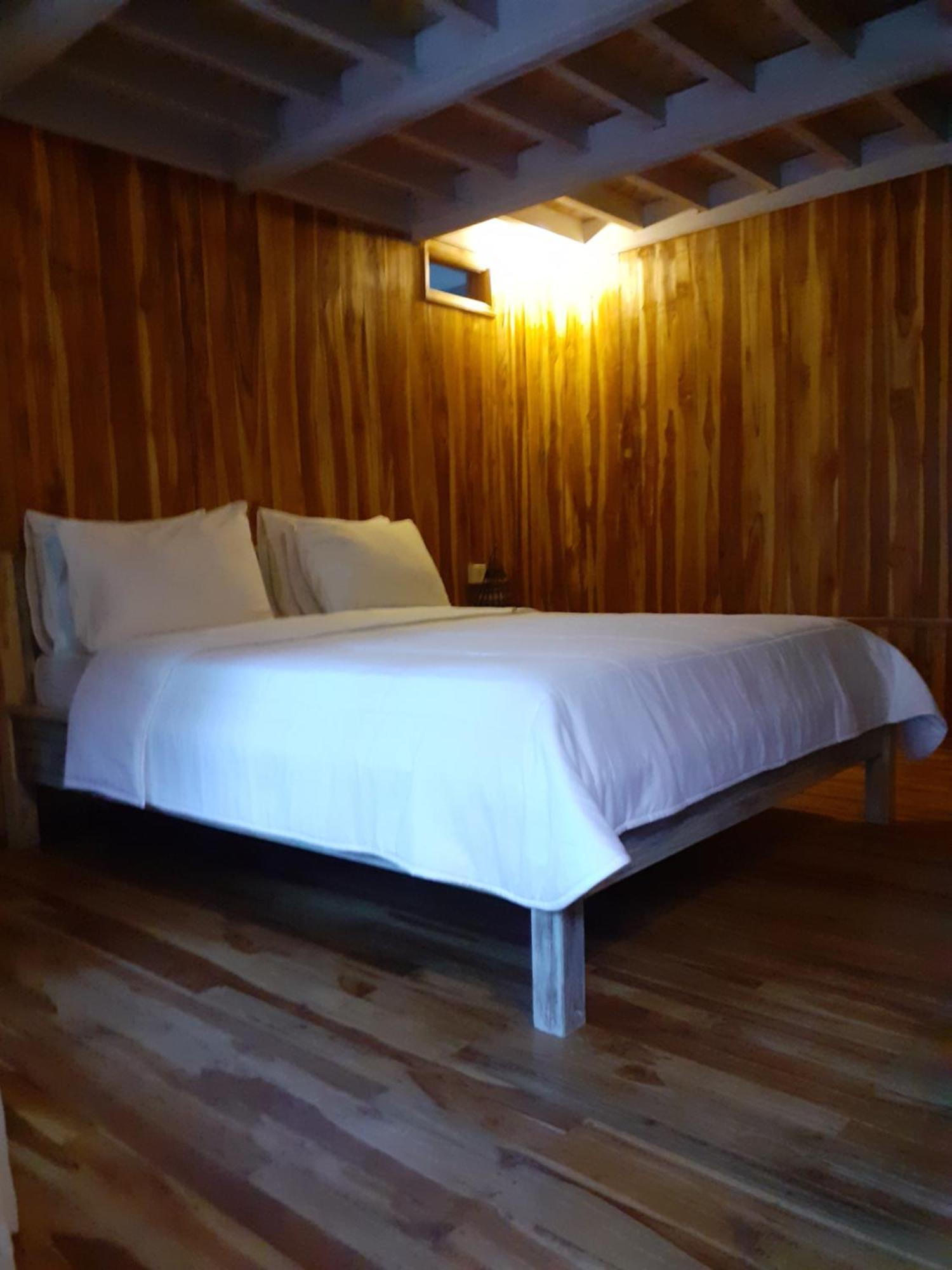 Hotel Tetebatu Flush Harmony Habitación foto